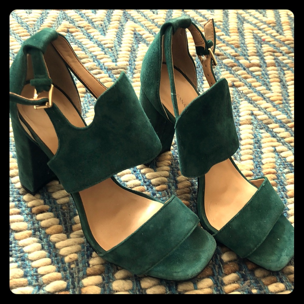 Banana Republic Green Suede Heels